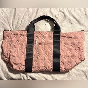 Fabletics Destination Duffel II Quilted Blush Pink Tote with Black Straps